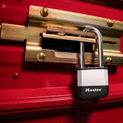 Master Lock Elite™ Heavy Duty Lock with Hardened Boron Steel Shackle, 2 in. (51mm) wide, 2-1/2 in. (64mm) Shackle